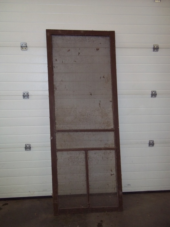 lot 316 image: Screen Door  30x79
