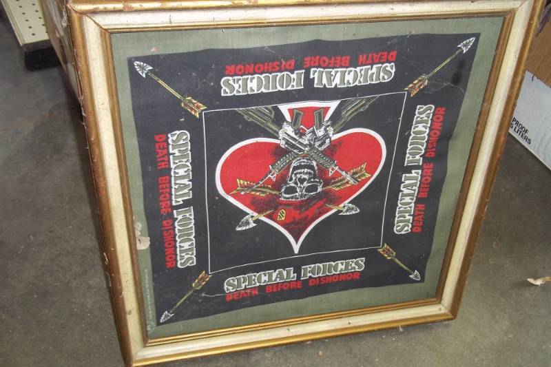 lot 334 image: Special Forces Framed bandana  22inches square