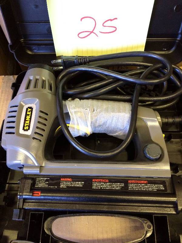 Stanley  1 in Electric Nailer