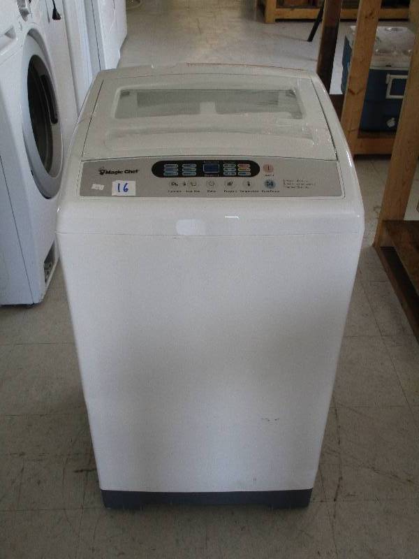 lot 16 image: Magic Chef Washer