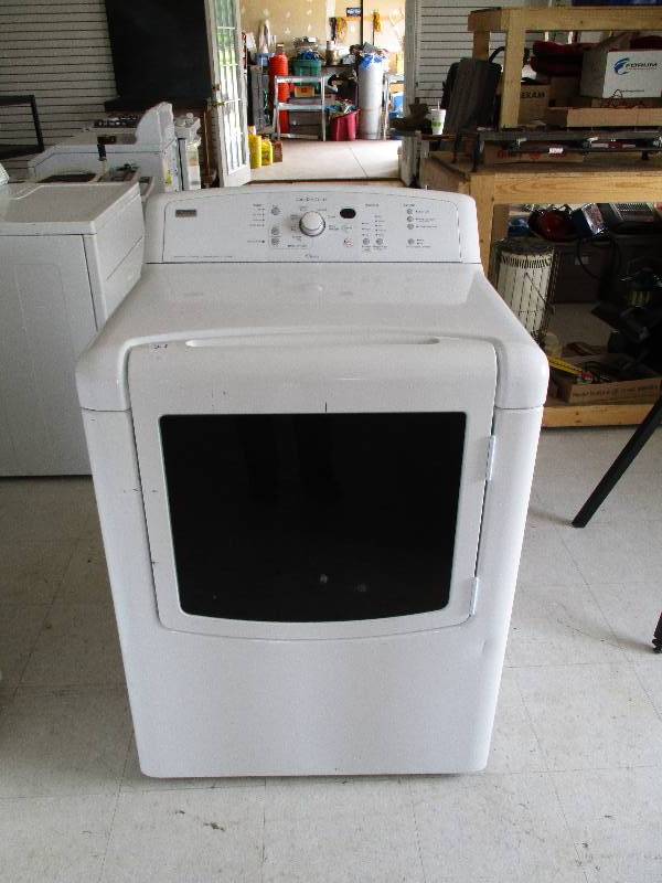 lot 21 image: Kenmore Elite Oasis Dryer