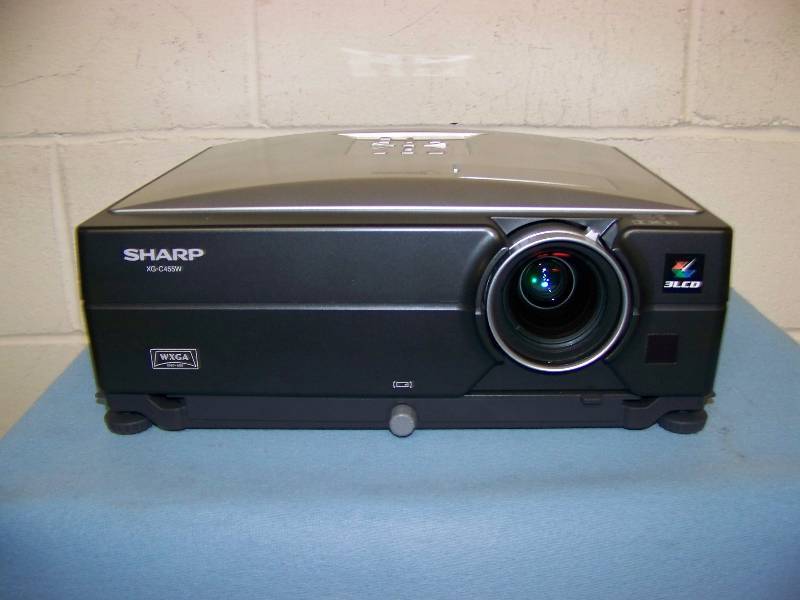 lot 20 image: Sharp, XG-C455W, LCD Projector with Remote Control, Cables and Travel Bag