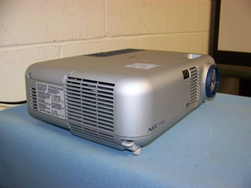 lot 23 image: NEC, VT660K, LCD Projector