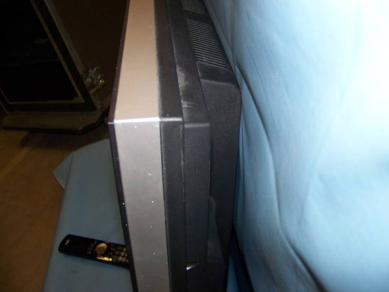 lot 14 image: 32, NEC, HDTV, LCD Television with Remote Control