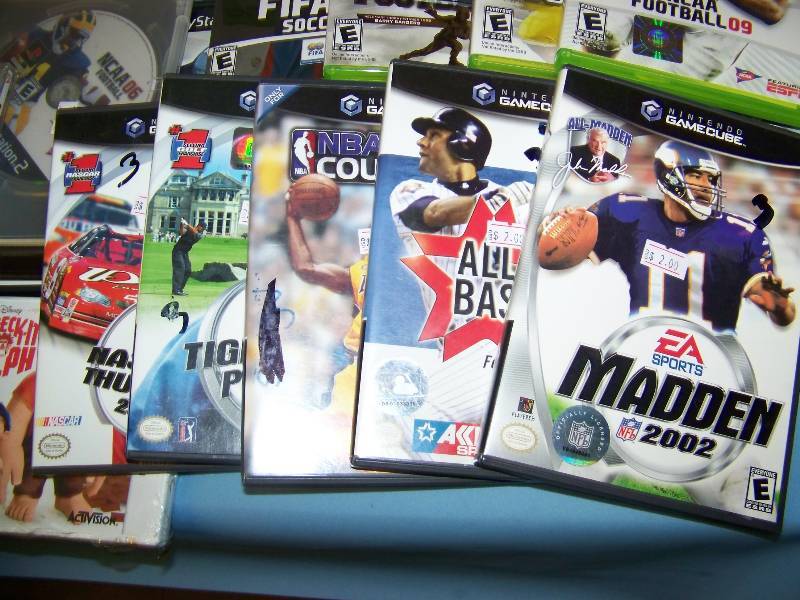 lot 78 image: HUGE lot of Video  PC  Computer Games