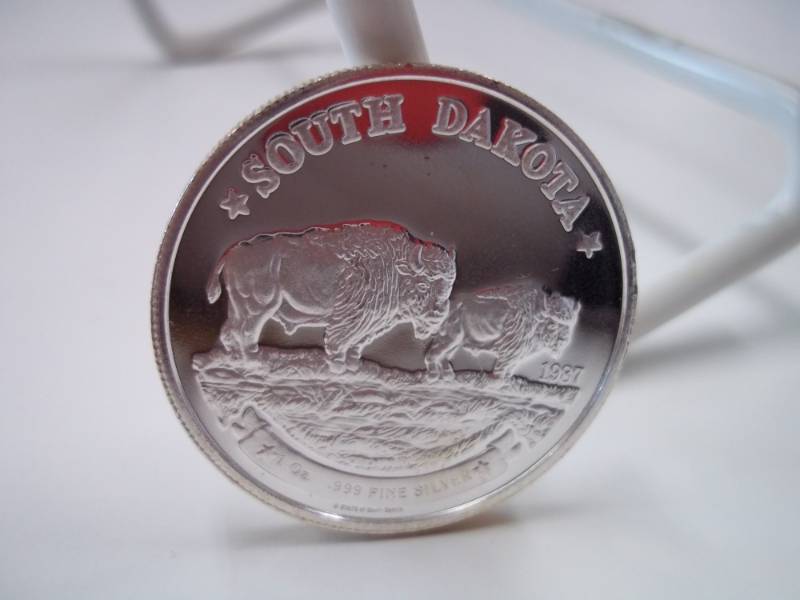 1 oz. .999 Fine Silver South Dakota