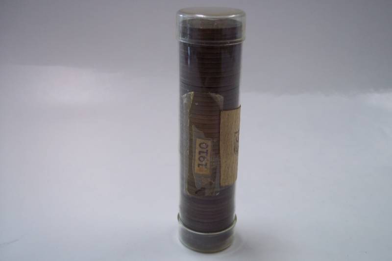 Roll of 1910 Pennies
