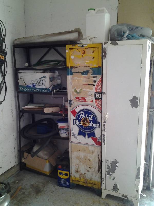 2 Metal Cabinets, 1-Shelf Unit & Contents