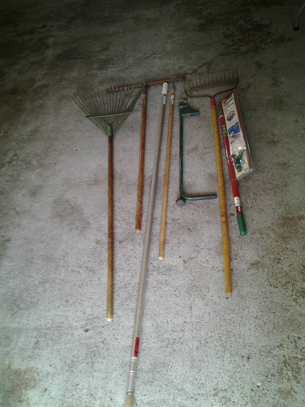 Dandelion Picker, Telescoping Tree Decorating Pole, Rakes, Squeegee