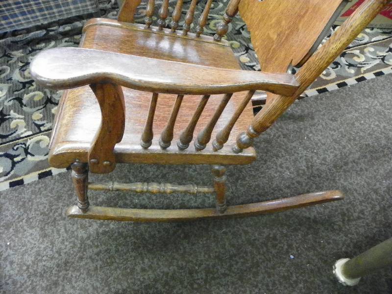 Wood rocking chair, some repair has been made, nice details | Estate