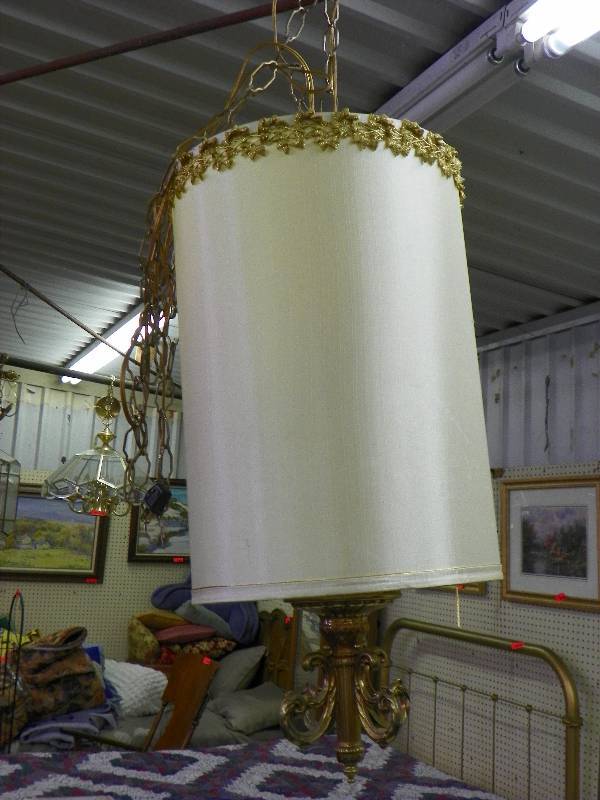 Retro hanging lamp, electric, ric-rac trim on shade