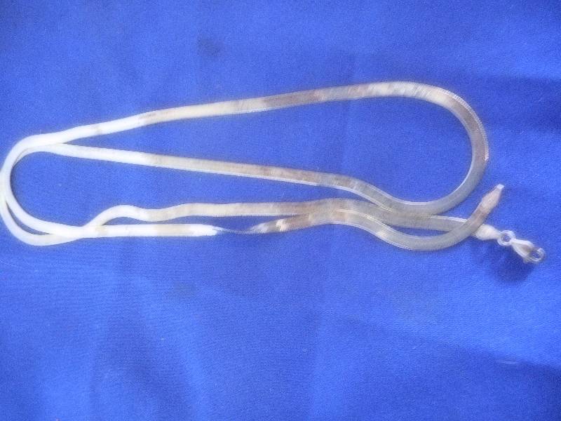 STERLING SILVER KNECKLACE