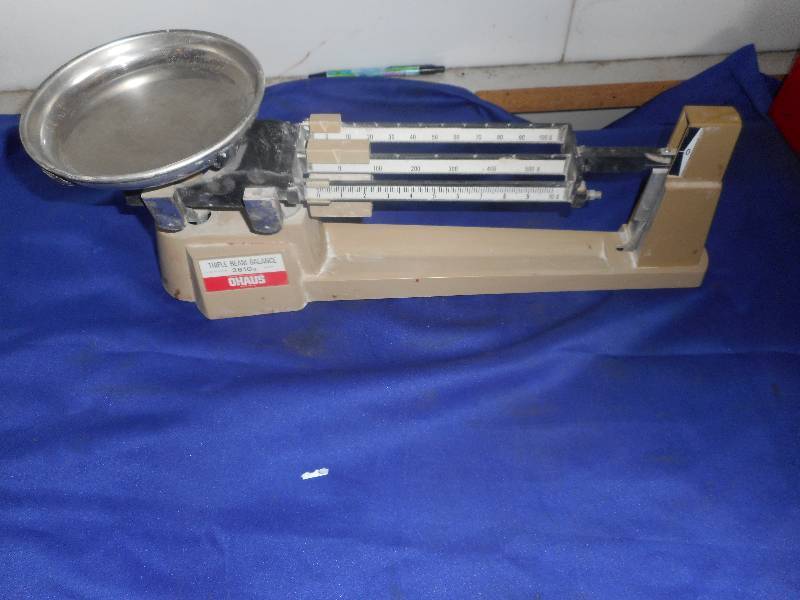 TRIPLE BEAM BALANCE SCALE
