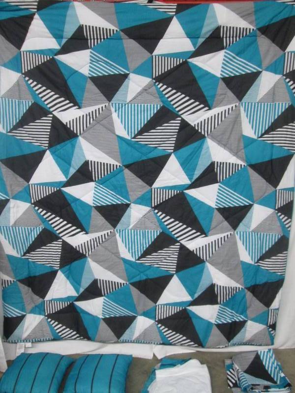 Alcove Headliner Bedroom Set - Full