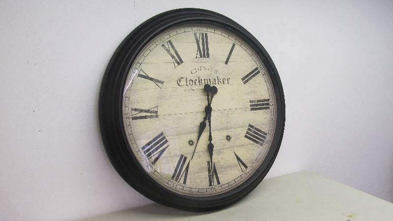 lot 13 image: Large Antique Style Wall Clcok