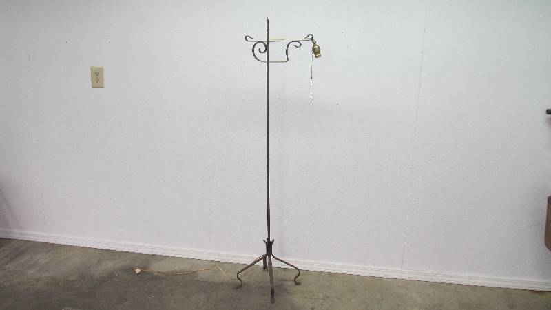 lot 19 image: Vintage Wrought Iron Bridge Lamp