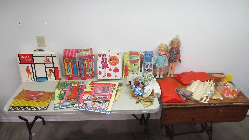 lot 25 image: Large Lot of Vintage Barbie & Other Items Houses Cases etc.