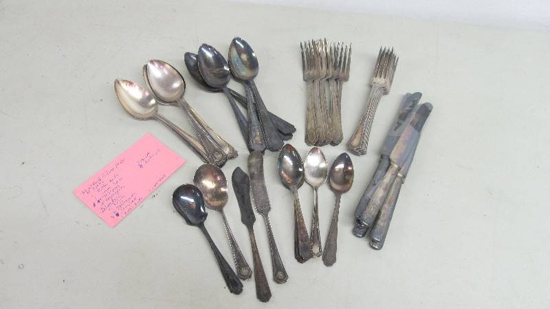lot 67 image: Lot of Antique Silverplated Flatware