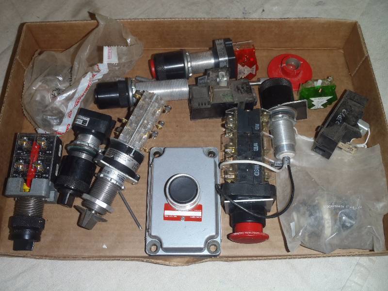 Push Button Switches