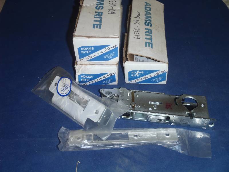 Door Header Bolt x3