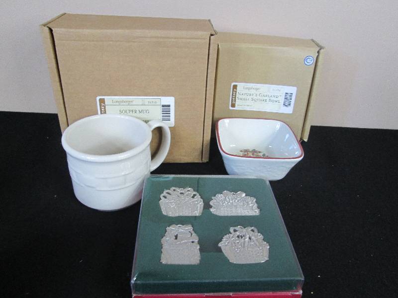 lot 4 image: Longaberger Pewter Basket ornaments-