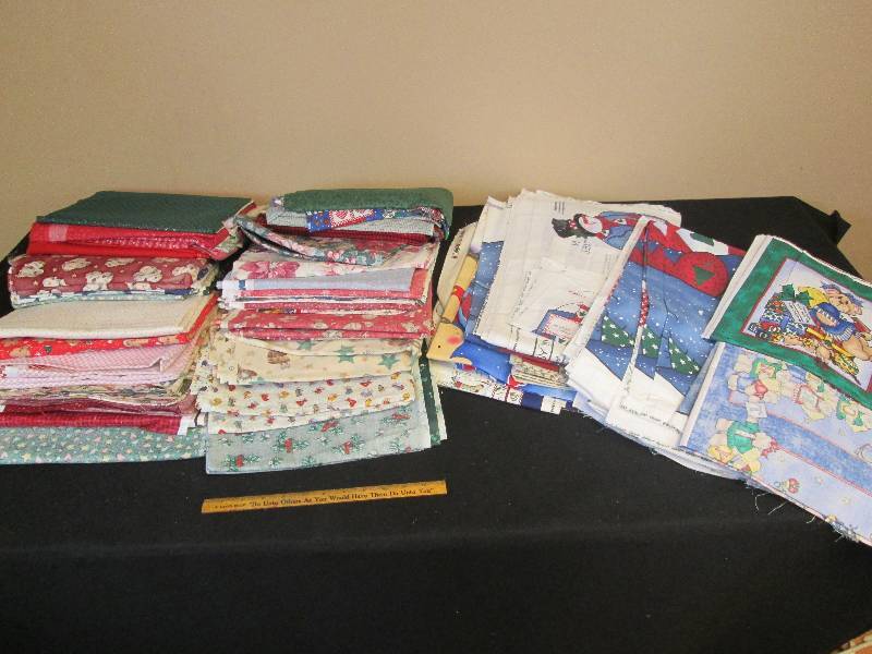 lot 17 image: Tote Full of Quilting Fabric