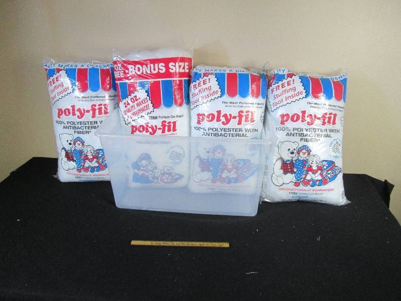 lot 41 image: Tote Full of Poly-Fill
