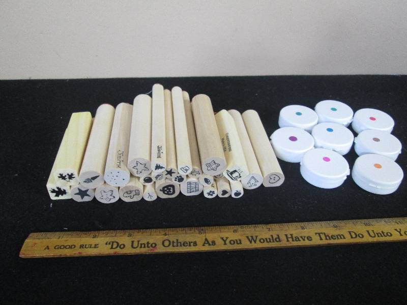 lot 53 image: Rubber Stamper Assortment