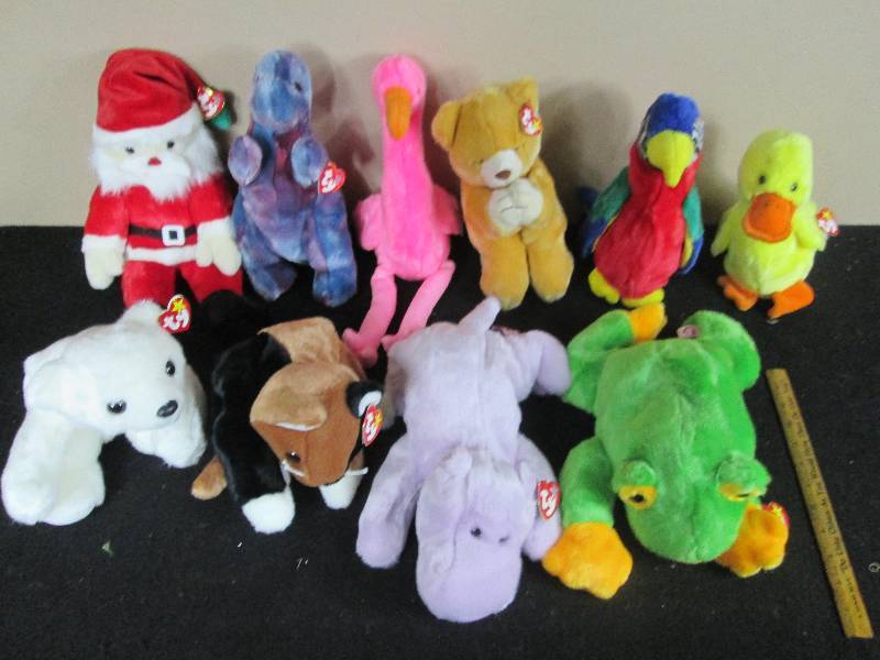 lot 82 image: Beanie Buddy & Originals
