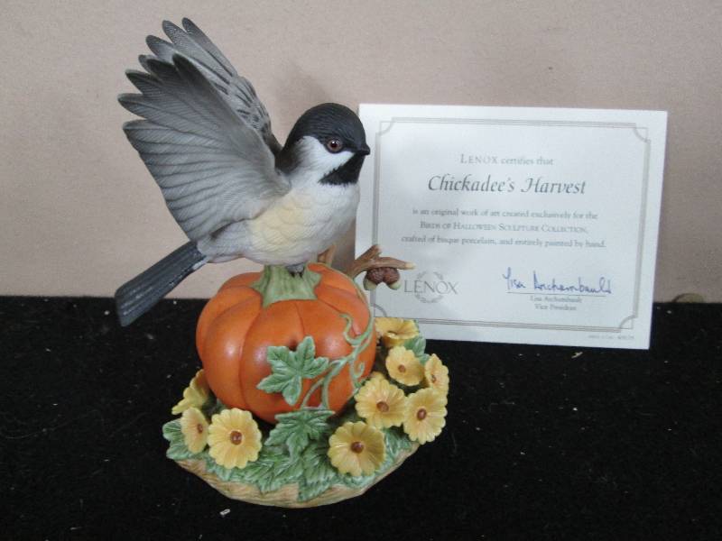 lot 173 image: Lenox Chickadees Harvest