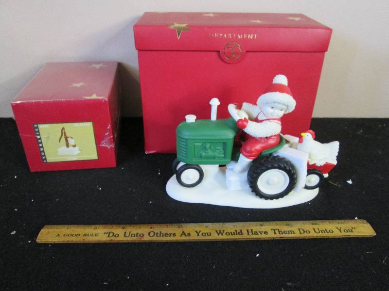 lot 180 image: Snowbabies