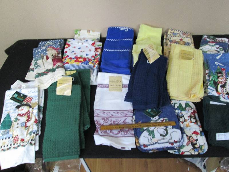 lot 218 image: Dish Towels
