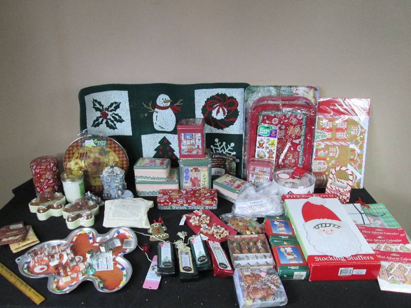 lot 227 image: All Christmas