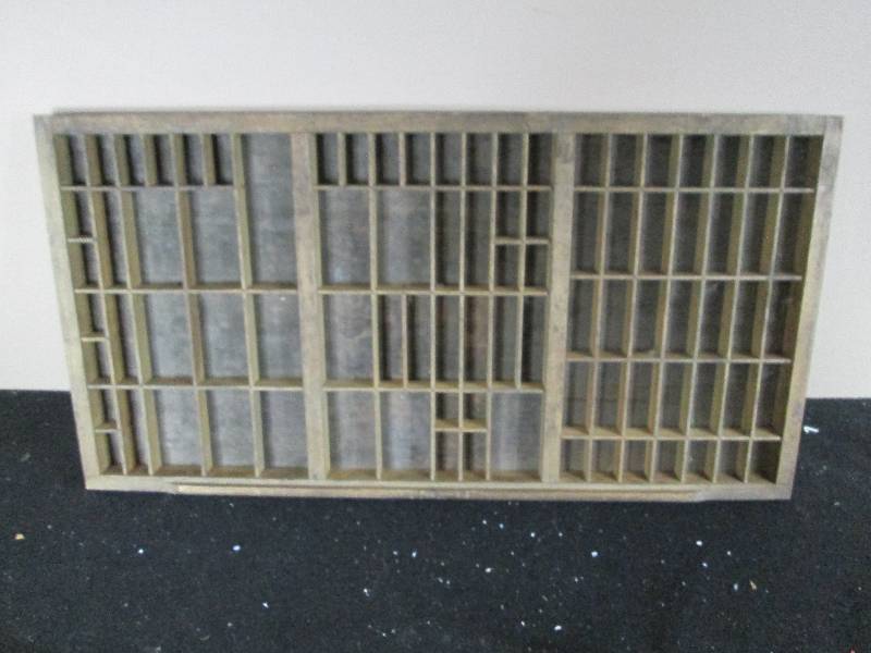lot 276 image: Hamilton Type Drawer