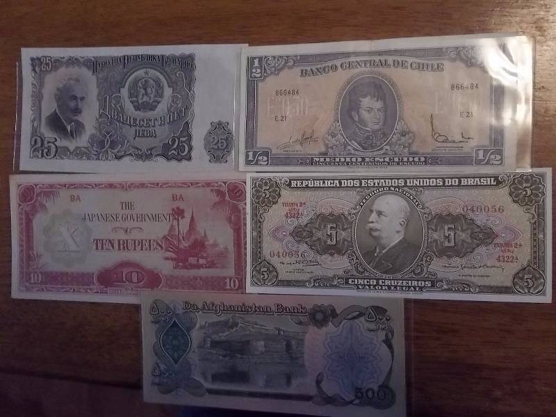 5-Different Foreign Currency