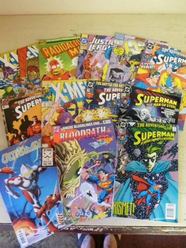 lot 9 image: Comic Books