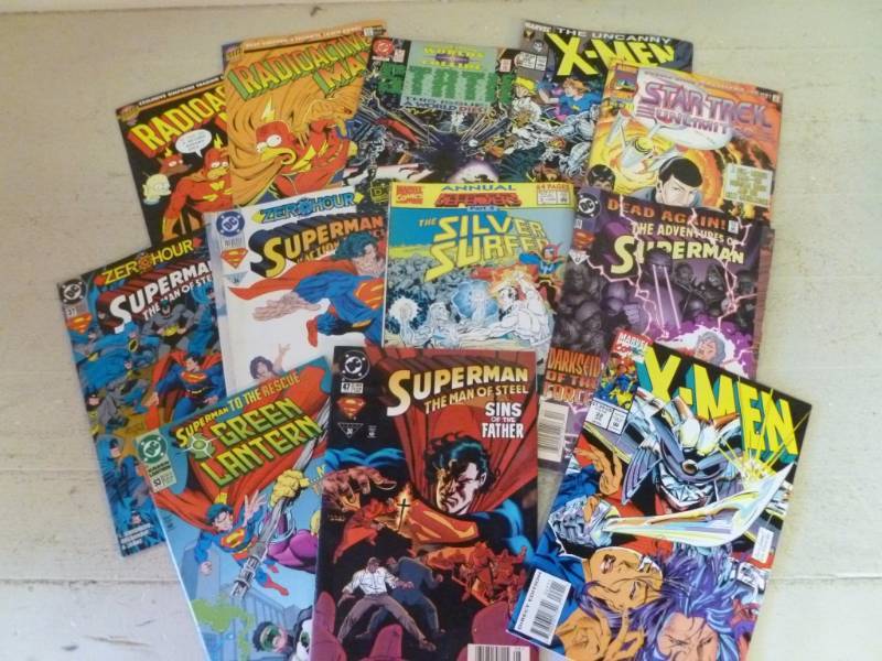 lot 14 image: Comic Books