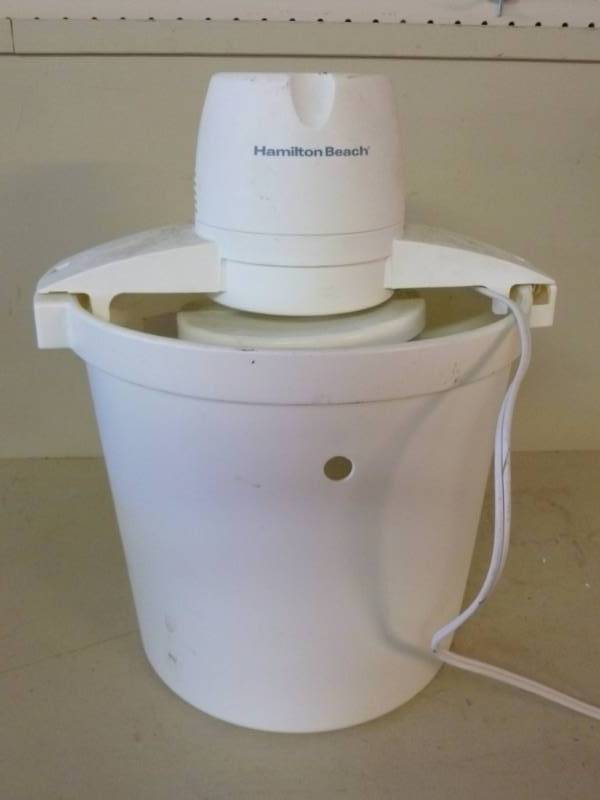 lot 24 image: Ice Cream Maker