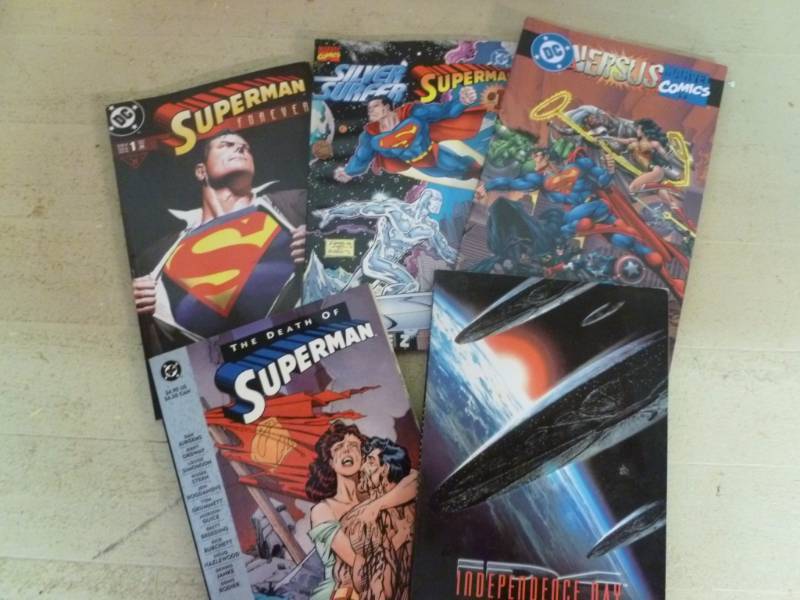 lot 34 image: Comic Books