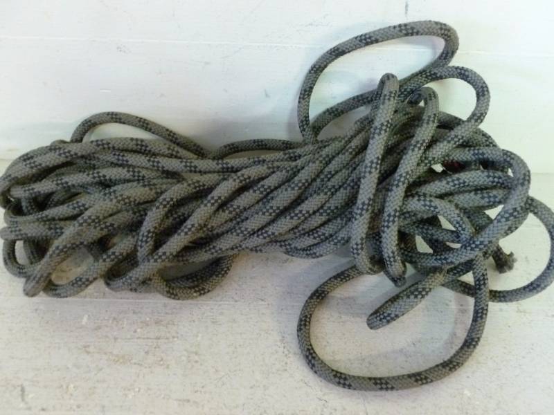 lot 47 image: New Rope