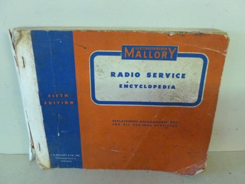 lot 148 image: Vintage Radio Service Booklet