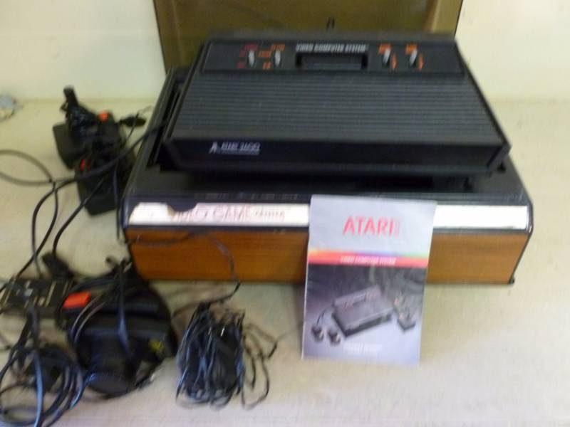 lot 181 image: Vintage Atari Game Console