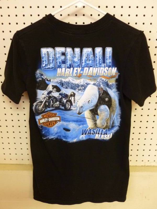 lot 190 image: Harley Davidson Shirt