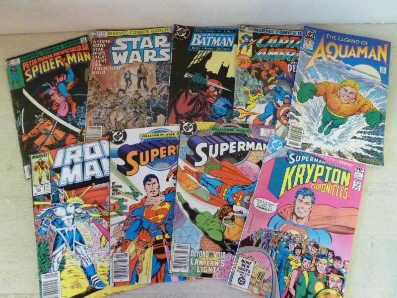 lot 200 image: Comic Books