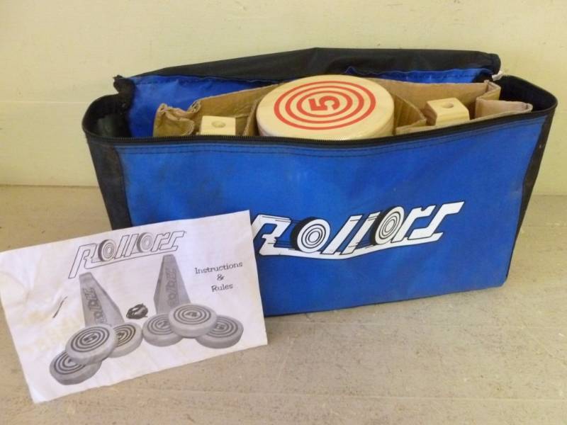 lot 216 image: Yard Game