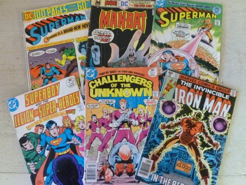 lot 230 image: Comic Books