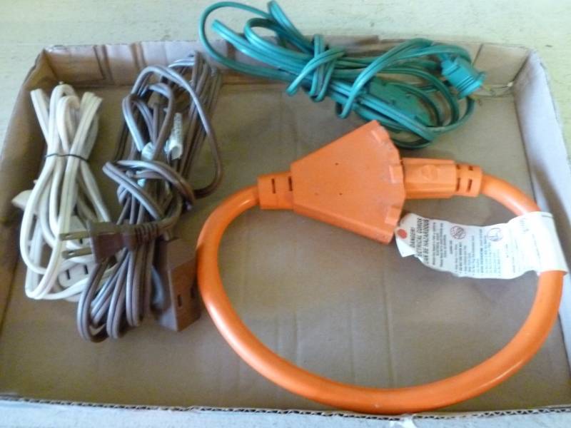 lot 241 image: Extension Cords