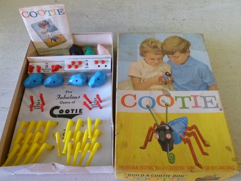 lot 245 image: Vintage Game