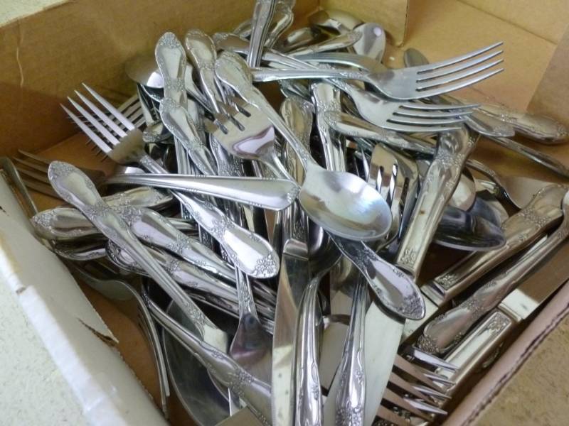 lot 253 image: Stainless Flatware