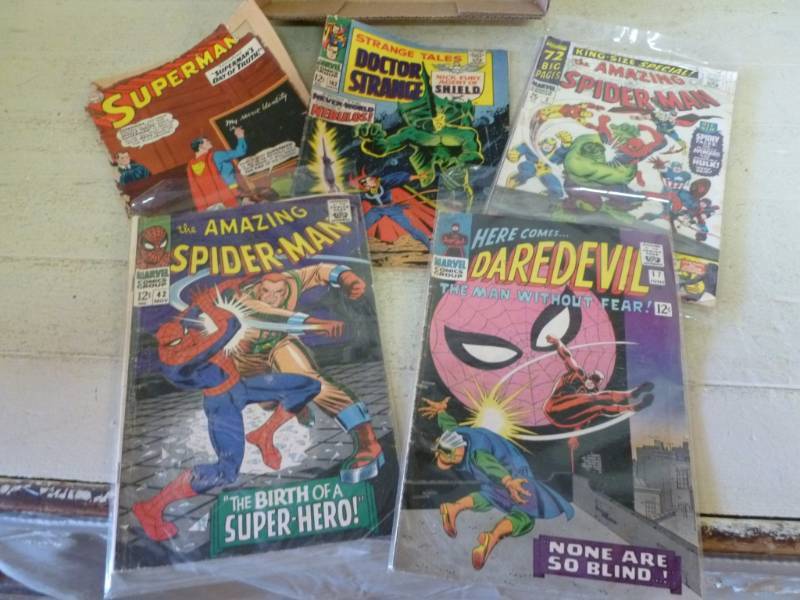 lot 254 image: Vintage Comic Books